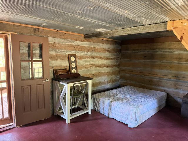 219 Henryville RD, Ethridge, TN 38456