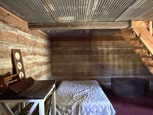 219 Henryville RD, Ethridge, TN 38456