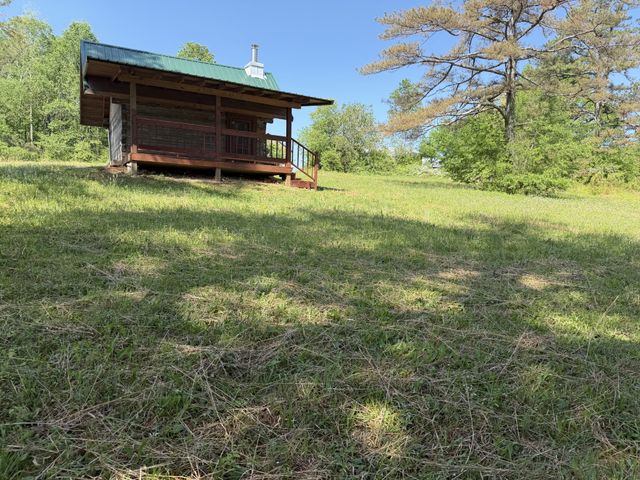 219 Henryville RD, Ethridge, TN 38456