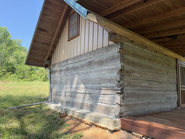 219 Henryville RD, Ethridge, TN 38456