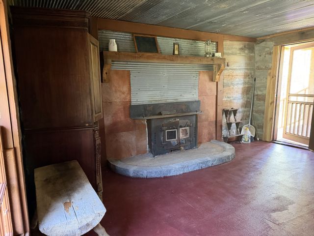 219 Henryville RD, Ethridge, TN 38456