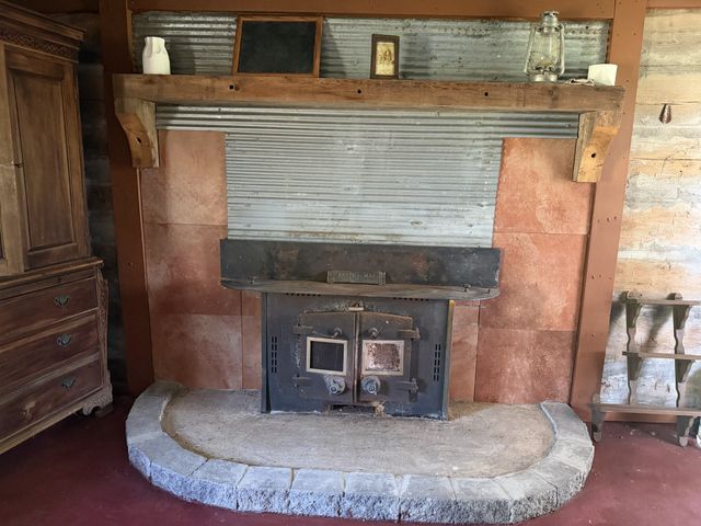 219 Henryville RD, Ethridge, TN 38456