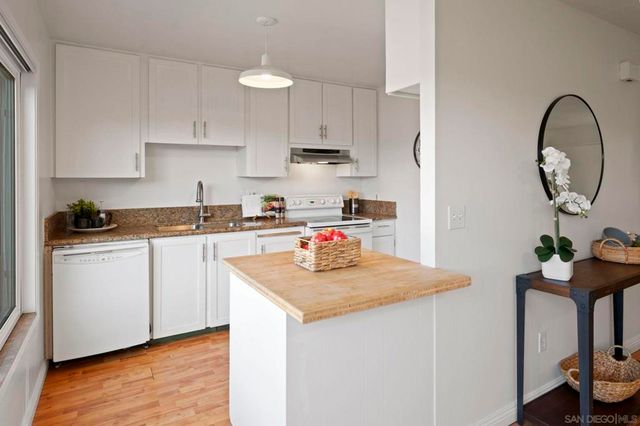 2363 Opalo Way, San Diego, CA 92111