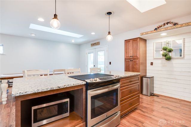 3072 Leonora Drive, Dayton, OH 45420