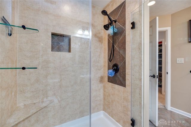 3072 Leonora Drive, Dayton, OH 45420