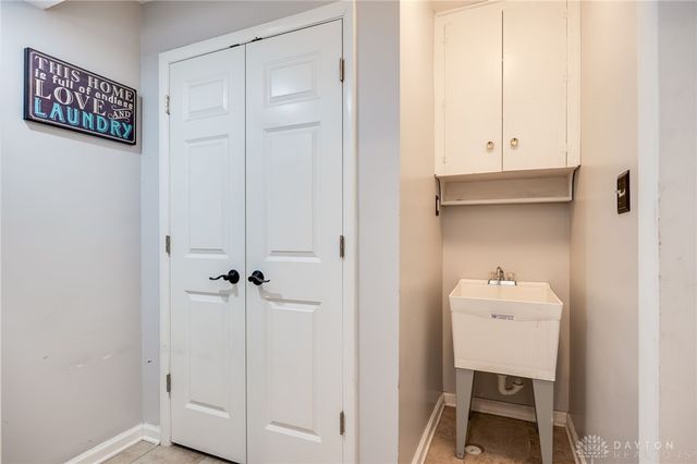 3072 Leonora Drive, Dayton, OH 45420