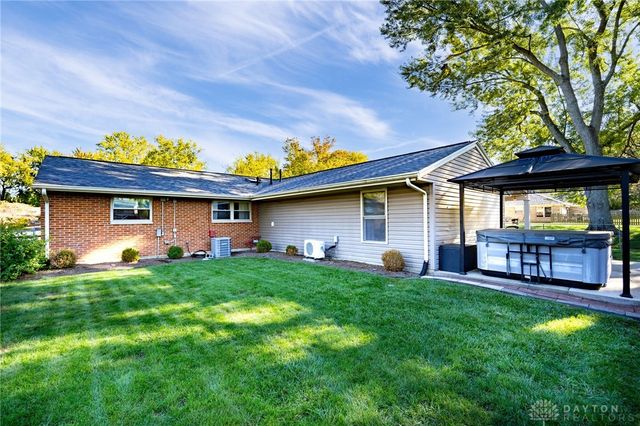 3072 Leonora Drive, Dayton, OH 45420