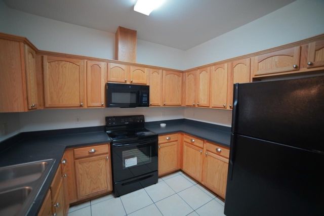 829 Dent Street, Tallahassee, FL 32304