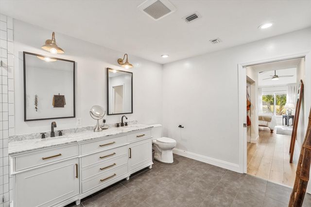 2622 Country Golf Drive, Wellington, FL 33414