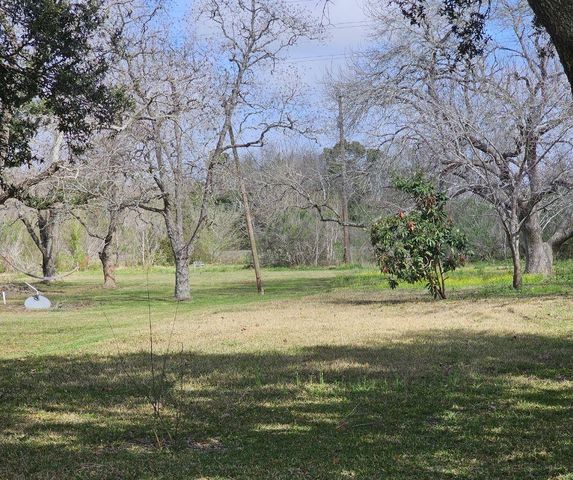 0000 Mcarthur Dr, La Marque, TX 77568