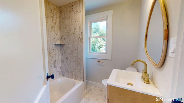 53 Hillcrest Avenue, Hamden, CT 06514