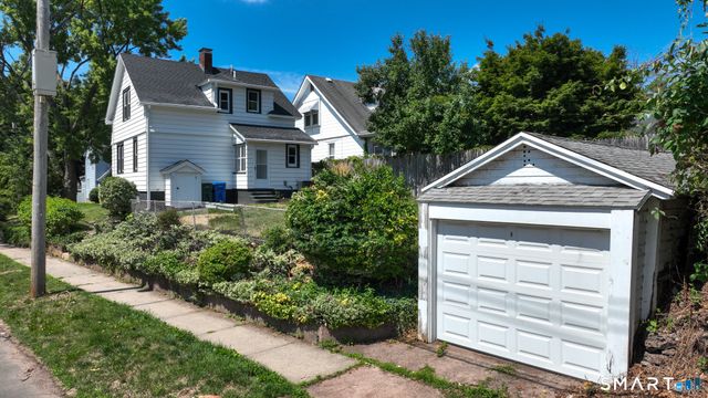 53 Hillcrest Avenue, Hamden, CT 06514
