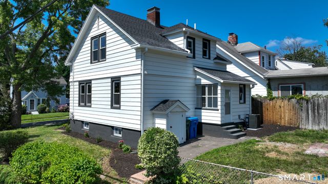 53 Hillcrest Avenue, Hamden, CT 06514