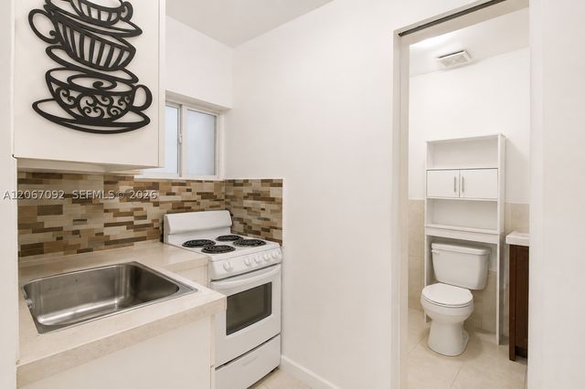 2961 NW 173rd Ter, Miami Gardens, FL 33056