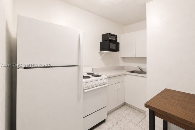 2961 NW 173rd Ter, Miami Gardens, FL 33056