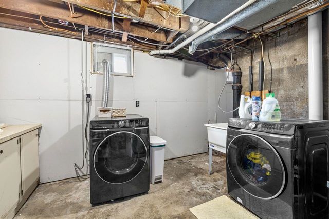 919 Main St. N, Minot, ND 58703