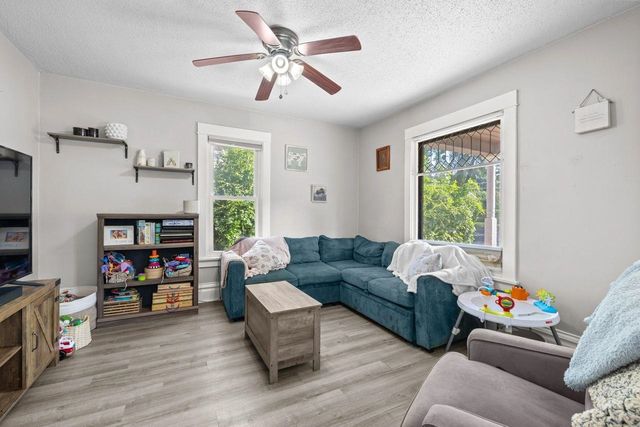 919 Main St. N, Minot, ND 58703