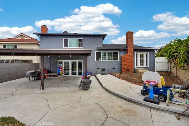 24424 Alexandria, Harbor City, CA 90710