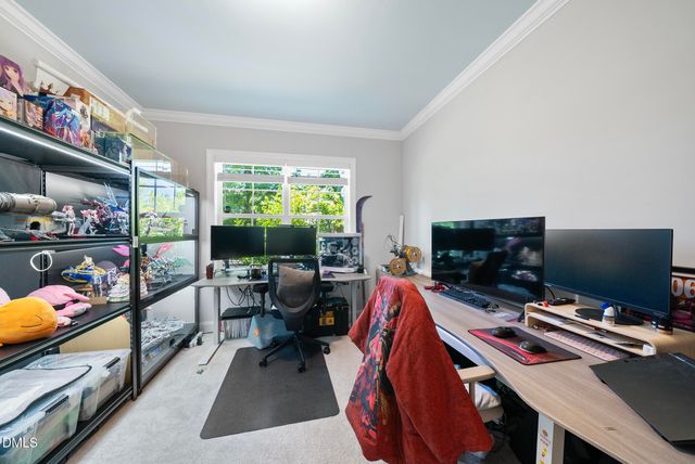 1916 Kings Knot Court, Apex, NC 27502