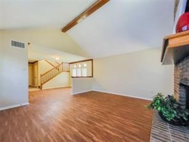 1433 Palmnold Circle W, Fort Worth, TX 76120