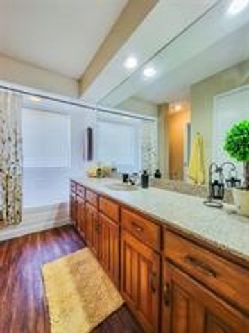 1433 Palmnold Circle W, Fort Worth, TX 76120