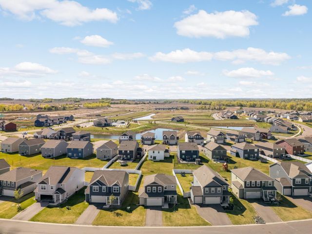 4894 171st Street W, Lakeville, MN 55044