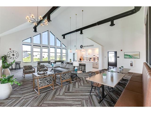 4894 171st Street W, Lakeville, MN 55044