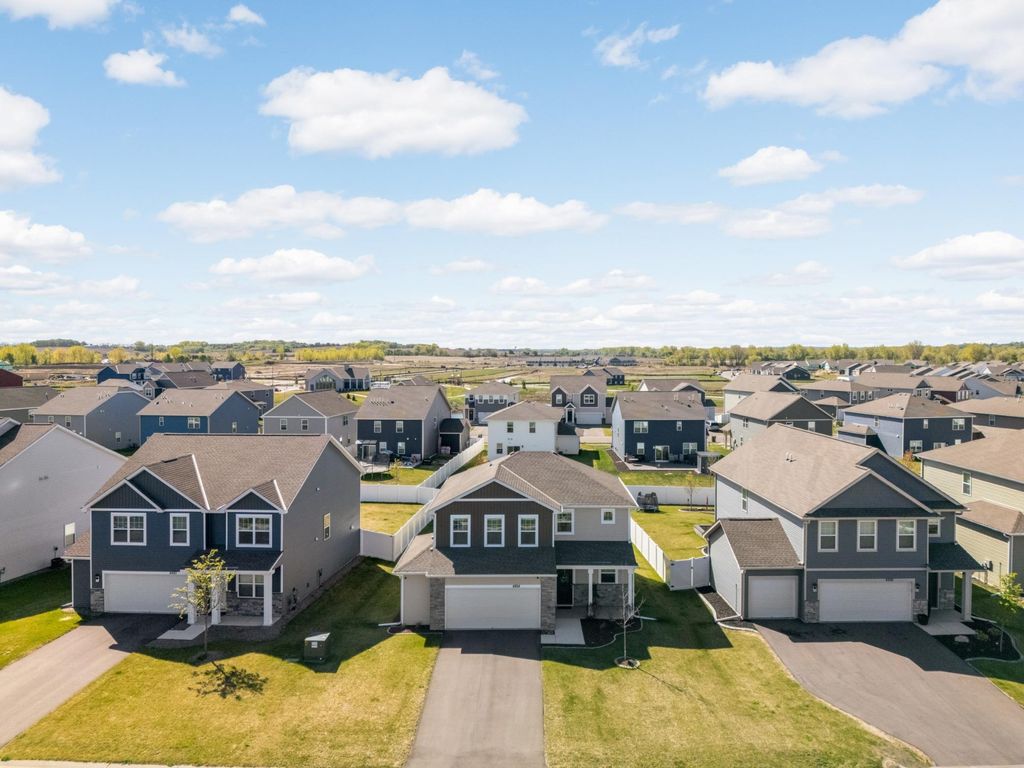 4894 171st Street W, Lakeville, MN 55044 — photo 2