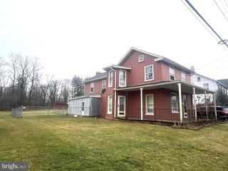 166 W MAIN STREET, Fayetteville, PA 17222