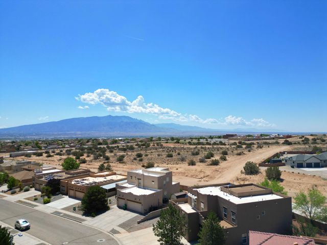 5425 Roosevelt Loop NE, Rio Rancho, NM 87144