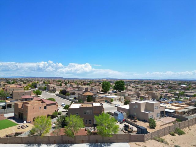 5425 Roosevelt Loop NE, Rio Rancho, NM 87144