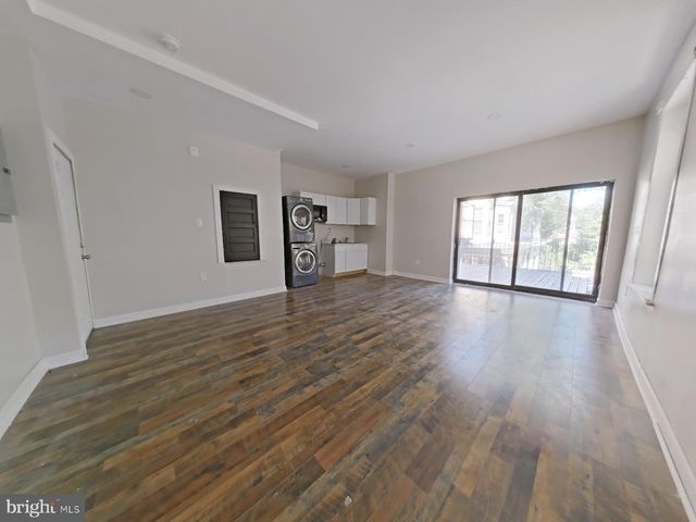 5331 WAYNE AVE, Philadelphia, PA 19144