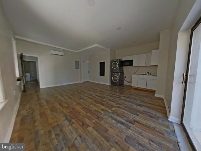 5331 WAYNE AVE, Philadelphia, PA 19144