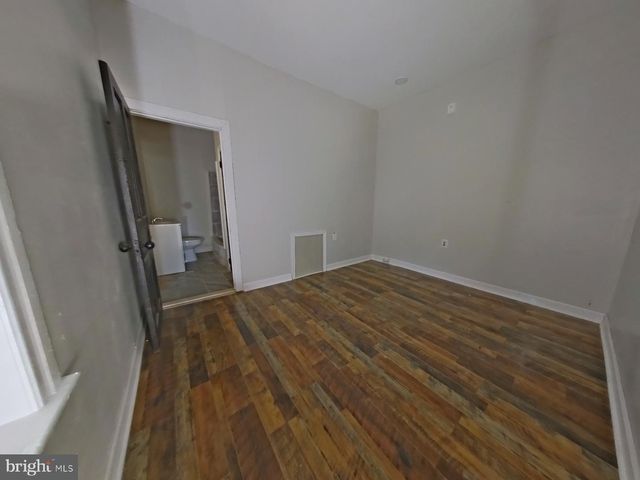 5331 WAYNE AVE, Philadelphia, PA 19144