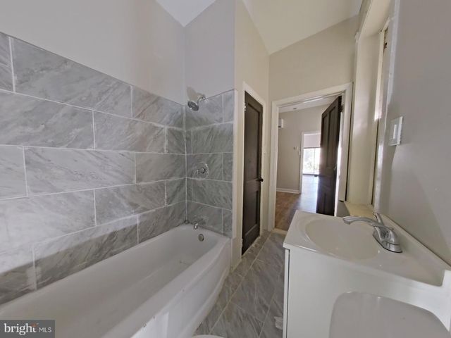 5331 WAYNE AVE, Philadelphia, PA 19144