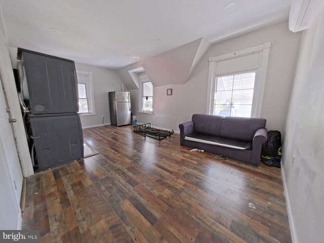 5331 WAYNE AVE, Philadelphia, PA 19144