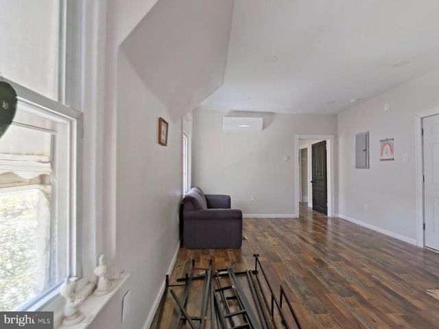 5331 WAYNE AVE, Philadelphia, PA 19144