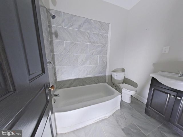 5331 WAYNE AVE, Philadelphia, PA 19144