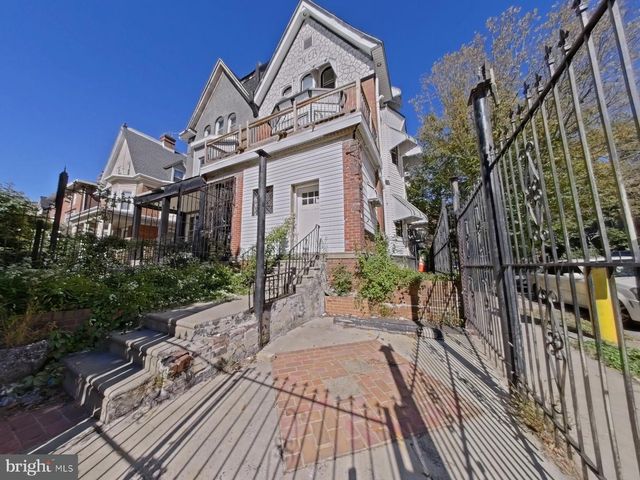 5331 WAYNE AVE, Philadelphia, PA 19144