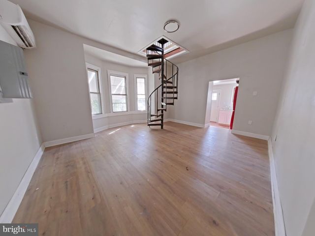 5331 WAYNE AVE, Philadelphia, PA 19144