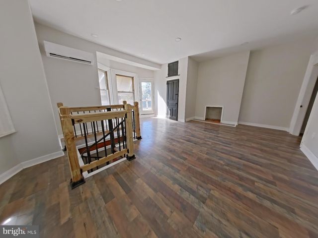 5331 WAYNE AVE, Philadelphia, PA 19144