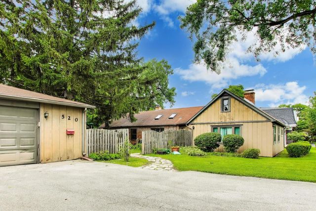 520 S Edgewood Avenue, La Grange, IL 60525