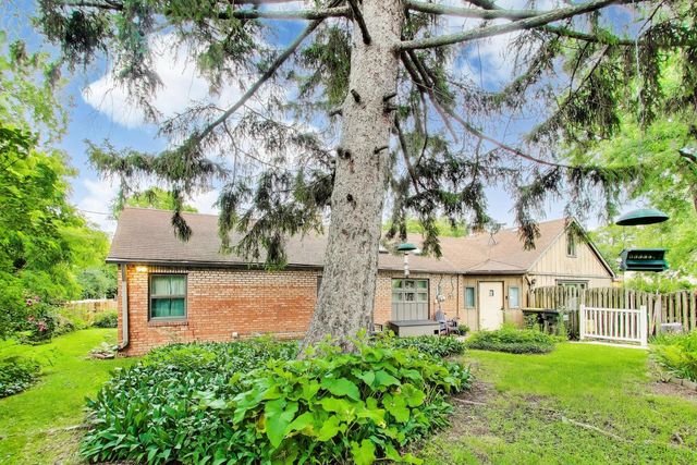 520 S Edgewood Avenue, La Grange, IL 60525