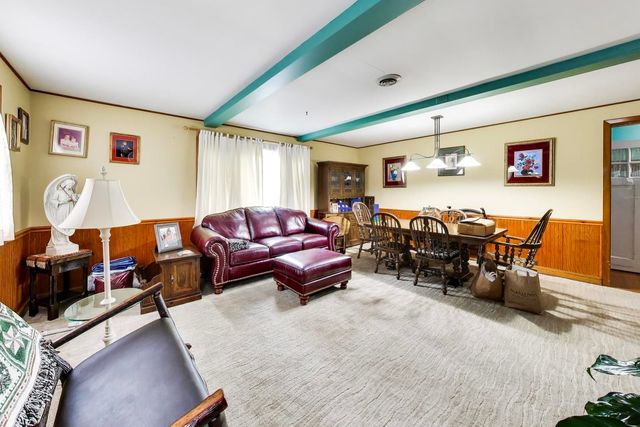 520 S Edgewood Avenue, La Grange, IL 60525