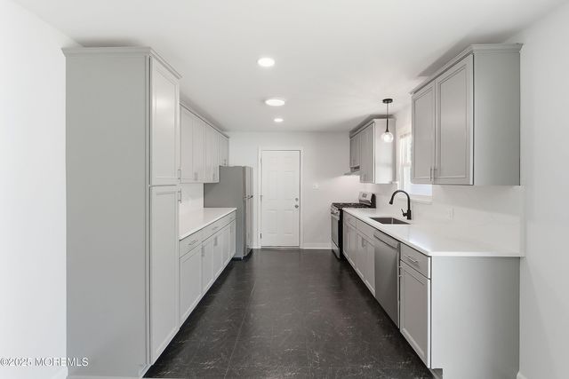 501 Adolphus Street, Forked River, NJ 08731