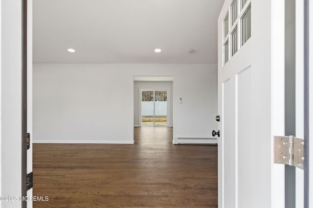 501 Adolphus Street, Forked River, NJ 08731