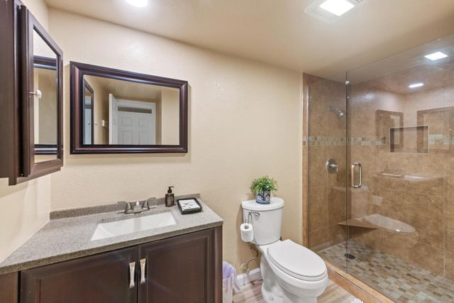 291 E Mel Avenue E 200, Palm Springs, CA 92262