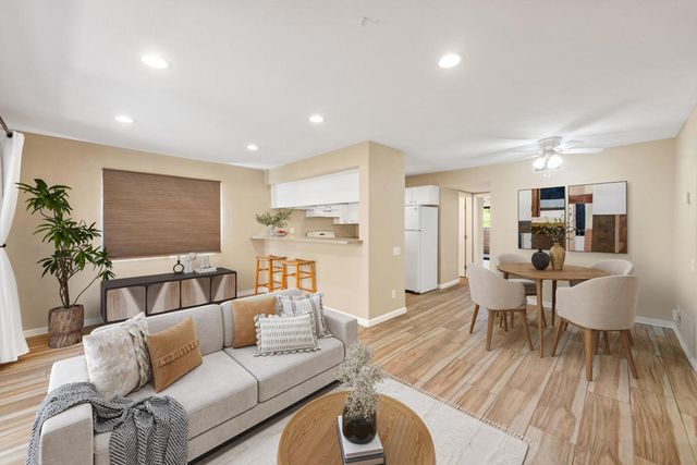 291 E Mel Avenue E 200, Palm Springs, CA 92262