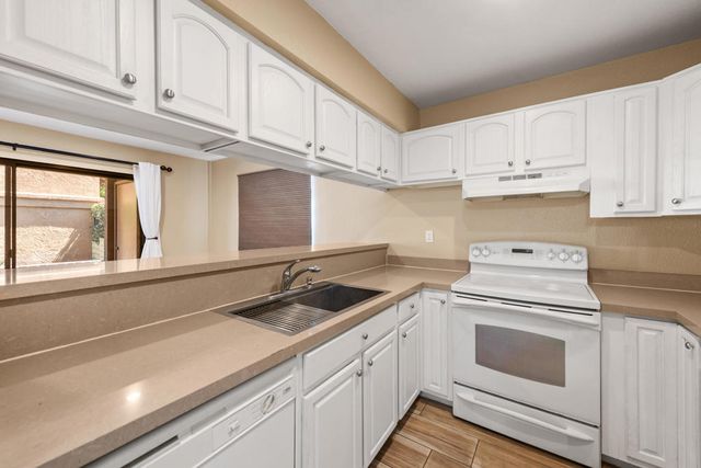 291 E Mel Avenue E 200, Palm Springs, CA 92262