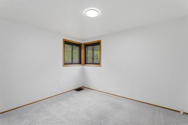 148 Dorothy Dr, Penn Hills, PA 15235